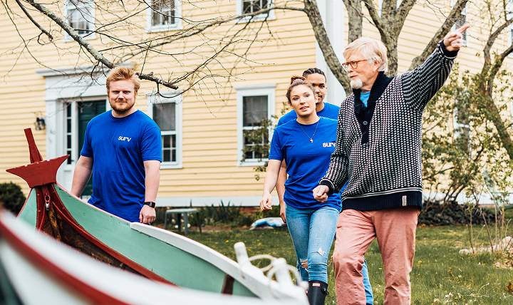 Moving a canoe